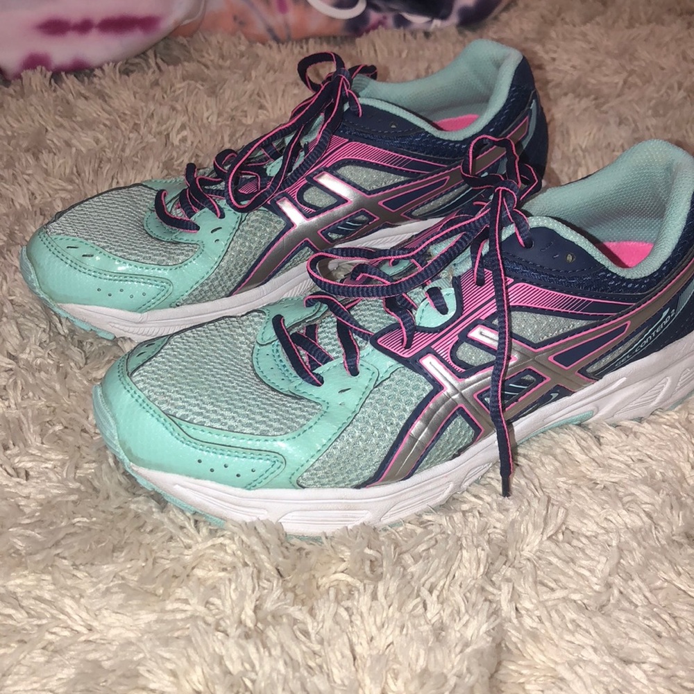 Must go!!! ASICS shoes